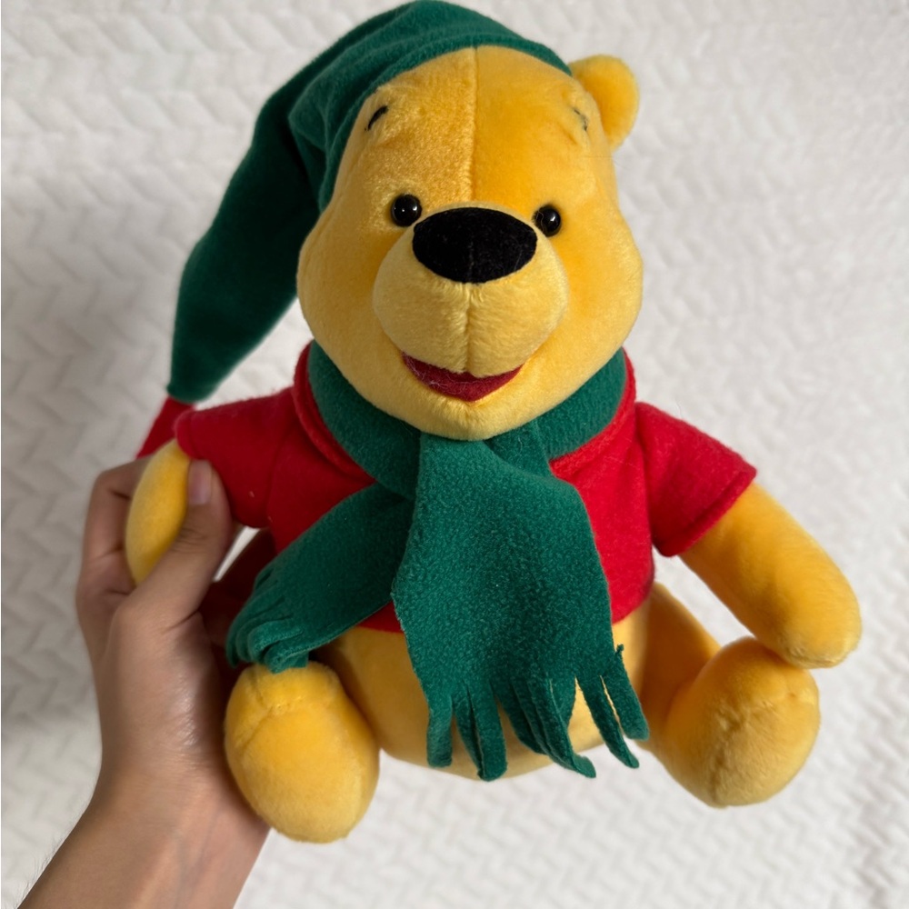 GUND Winnie The Poo Plush Christmas Bear- 100 Acre Collection - X-Mas Teddy Bear